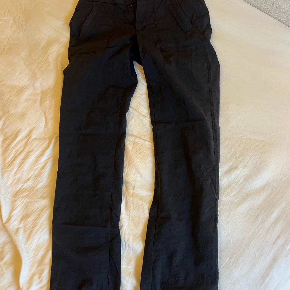 Athleta black everyday pant